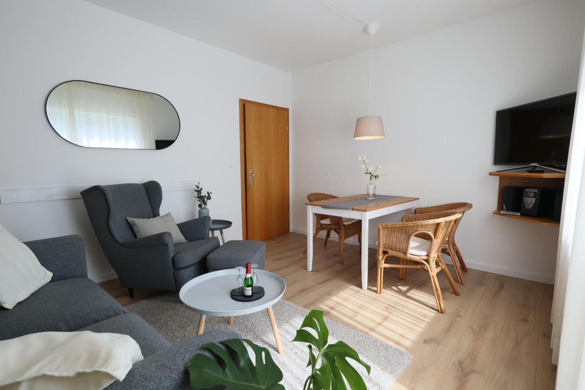 Wiesengrund Apartment *
